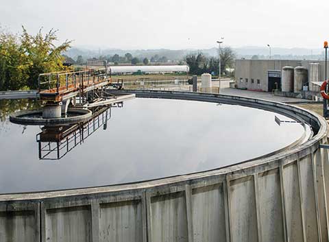 Pulp_Paper-Mill_Wastewater_Treatment_Tank_480x353.jpg
